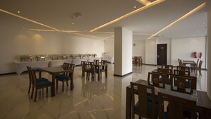 مطعم