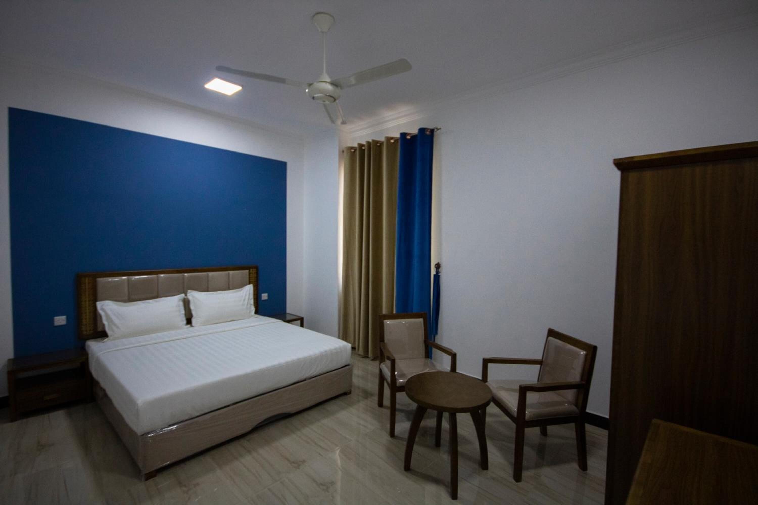 in-room safe, iron/ironing board, rollaway beds, free wifi