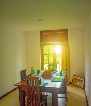 Bếp riêng