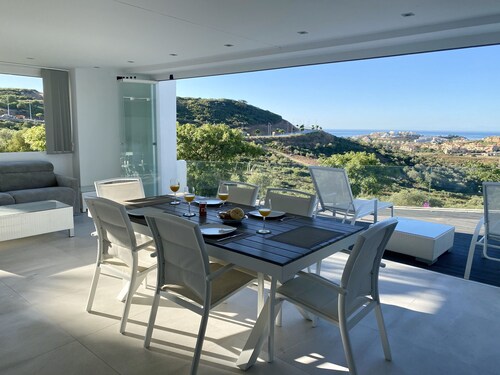 Brand New Golf de luxe et Appartement Holiday Beach Finca Cortesin Golf Club