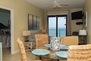 Smart TV, reproductor de DVD y estéreo