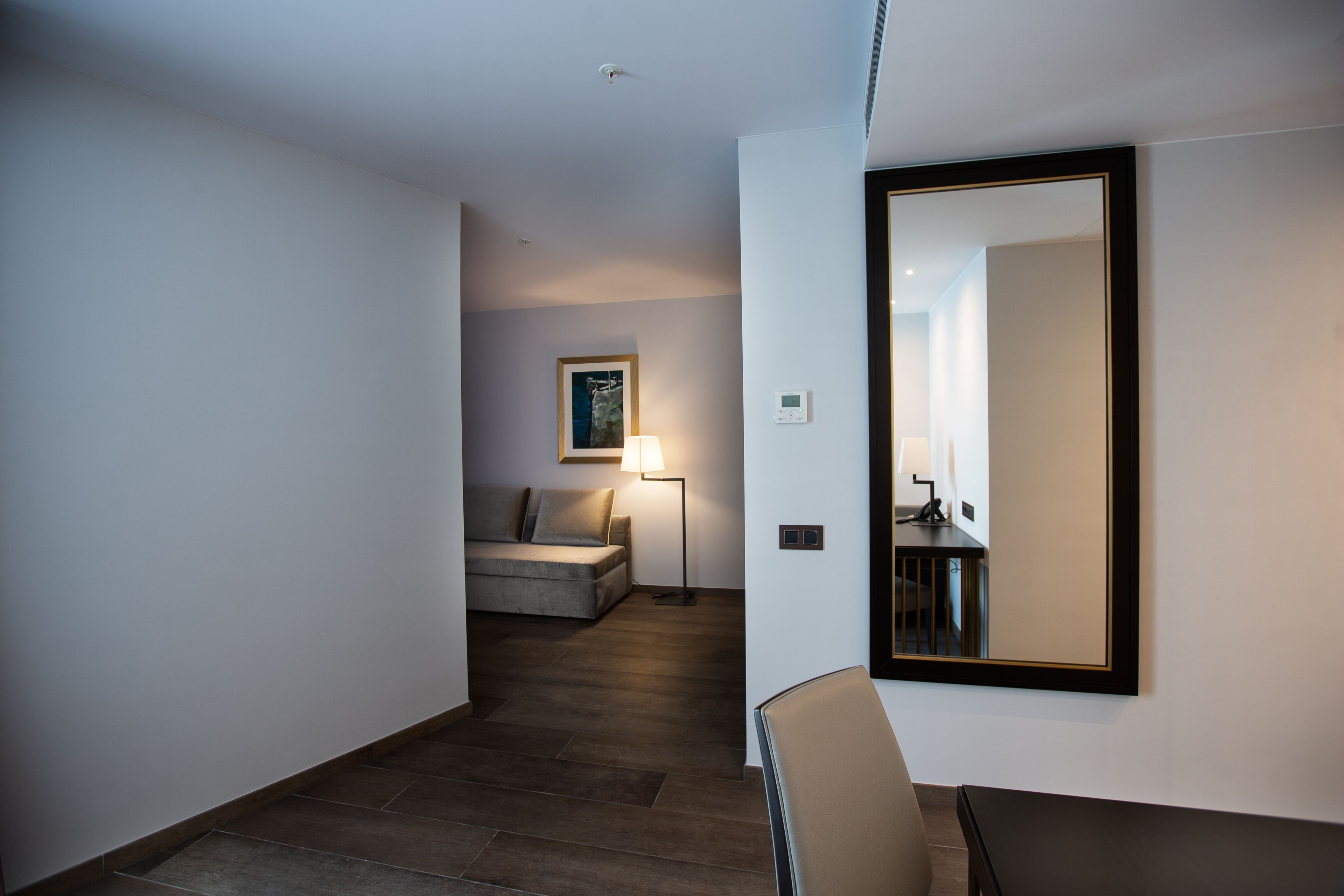 junior suite, terrace | 1 bedroom, minibar, in-room safe, desk