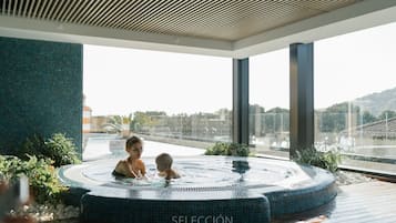 Tina de hidromasaje interior