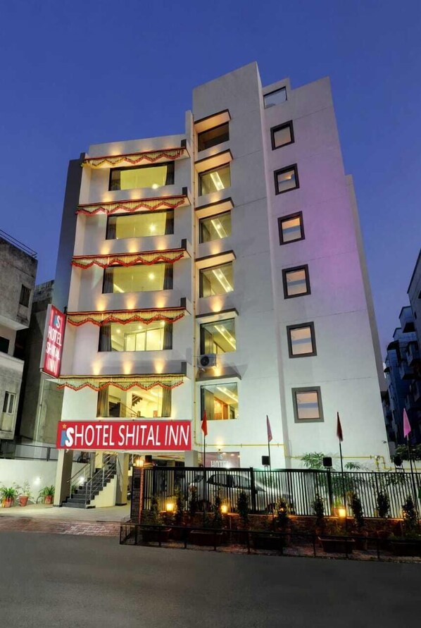 Façana frontal de l'allotjament