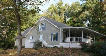 Serenity Hill Bed and Breakfast