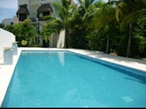 Outdoor pool - Casa bellissima Les Alisez (Playa del Carmen)