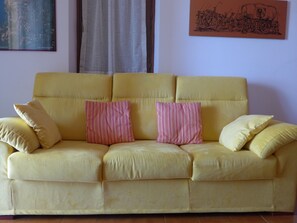 TV, table tennis - wonderful lake view, wifi, swimming pool, garage (Malcesine)