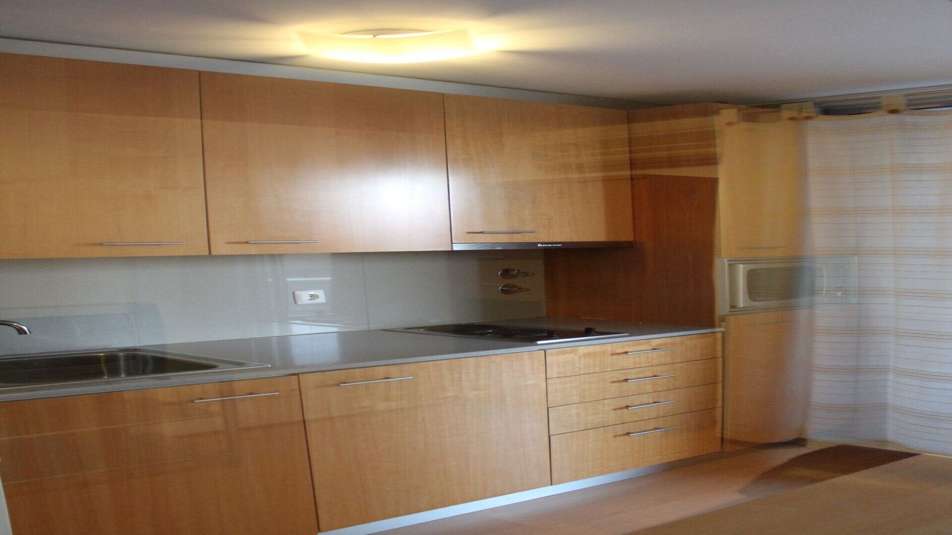 Fridge, microwave, stovetop, cookware/dishes/utensils