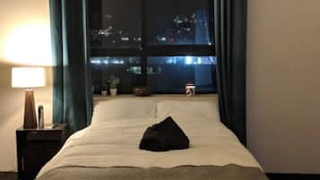 Apartemen, 2 kamar tidur, kamar mandi umum | Setrika/meja setrika, Wi-Fi gratis, dan seprai linen