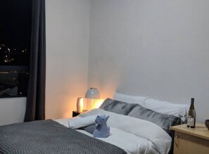 Iron/ironing board, free WiFi, bed sheets - Regent hall (Chippendale)