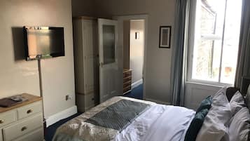 Chambre Familiale (Empire Room)