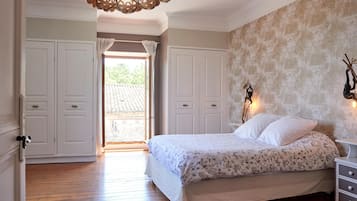 1 camera, culla da viaggio, accesso a Internet