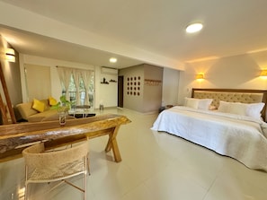 Luxury Double Room, 1 King Bed, Balcony | Premium bedding, minibar, blackout curtains, free WiFi