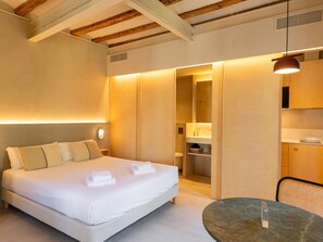 1 bedroom, Internet, bed sheets
