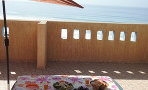 Dagelijks continentaal ontbijt (MAD 60 per persoon)