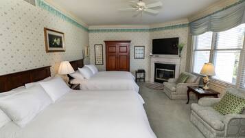 1 habitación, decoración personalizada y muebles diferentes