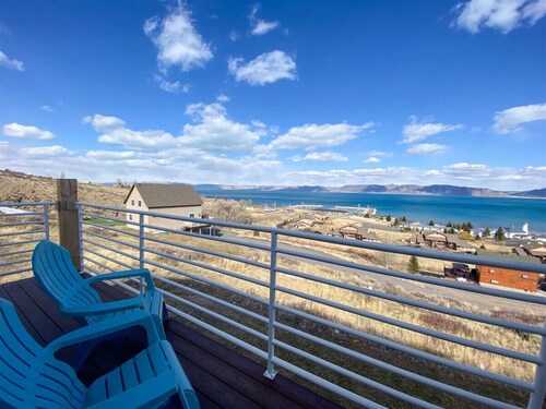 Lake View Condo 942# 4, amazing views of Bear Lake