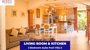 Villa Suite 2 Bedrooms | 客廳 | 32 吋平面電視連有線電視頻道、電視