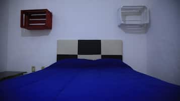 Habitación tradicional, para no fumadores | Tabla de planchar con plancha, wifi gratis y ropa de cama