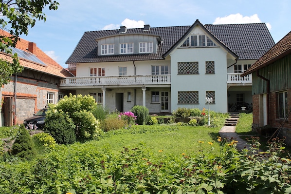 das Bauernhaus