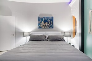 1 chambre, fer et planche Ă repasser, lit parapluie, Wi-Fi