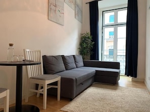 Living area - Old Town Lx Suites (Lisbon)