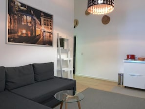 Living area - Old Town Lx Suites (Lisbon)