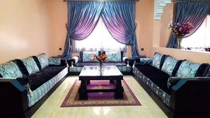 Interior - Villa Annakhil for Vacation Rental (marrakech)