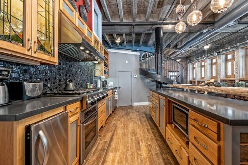 Green Door Lofts-Stained Glass Loft