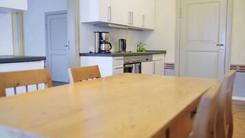 Kühlschrank, Ofen, Geschirrspüler