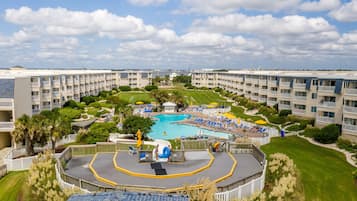 Indoor pool, outdoor pool