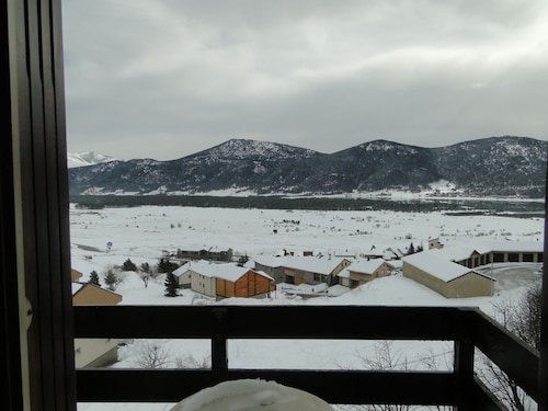 Studio 3/4 pers, lake view, close to shops, classified