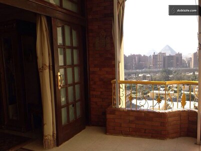 Pyramid Rise Apartments