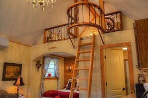 3 chambres, fer et planche à repasser, Wi-Fi, draps fournis