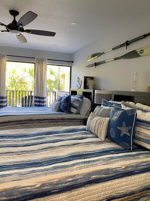 2 bedrooms, desk, iron/ironing board, free WiFi - Modern Nautical Townhome on Moonbay Key Largo (Key Largo)