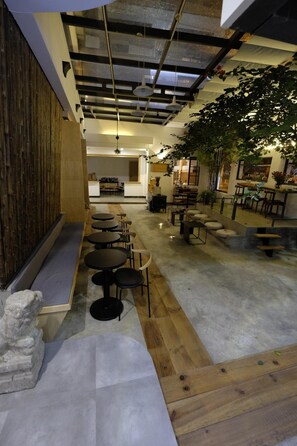 Khuôn viên nơi lưu trú