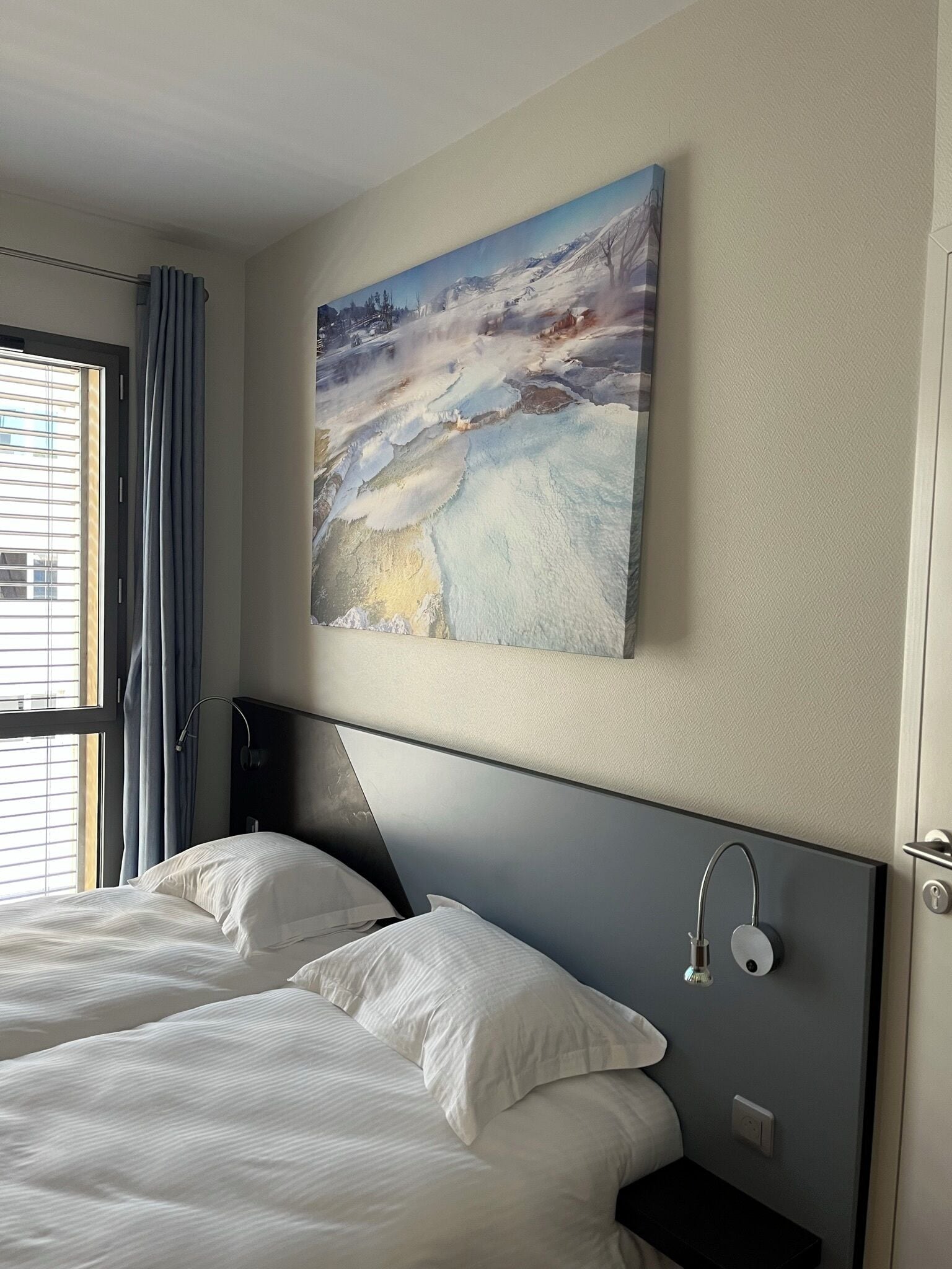 Superior Room, Mobility Accessible | In-room safe, desk, soundproofing, free WiFi