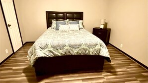 Room - Perfectly Located 3BR / 2BA : 5 mins from Dow ! (Plaquemine)
