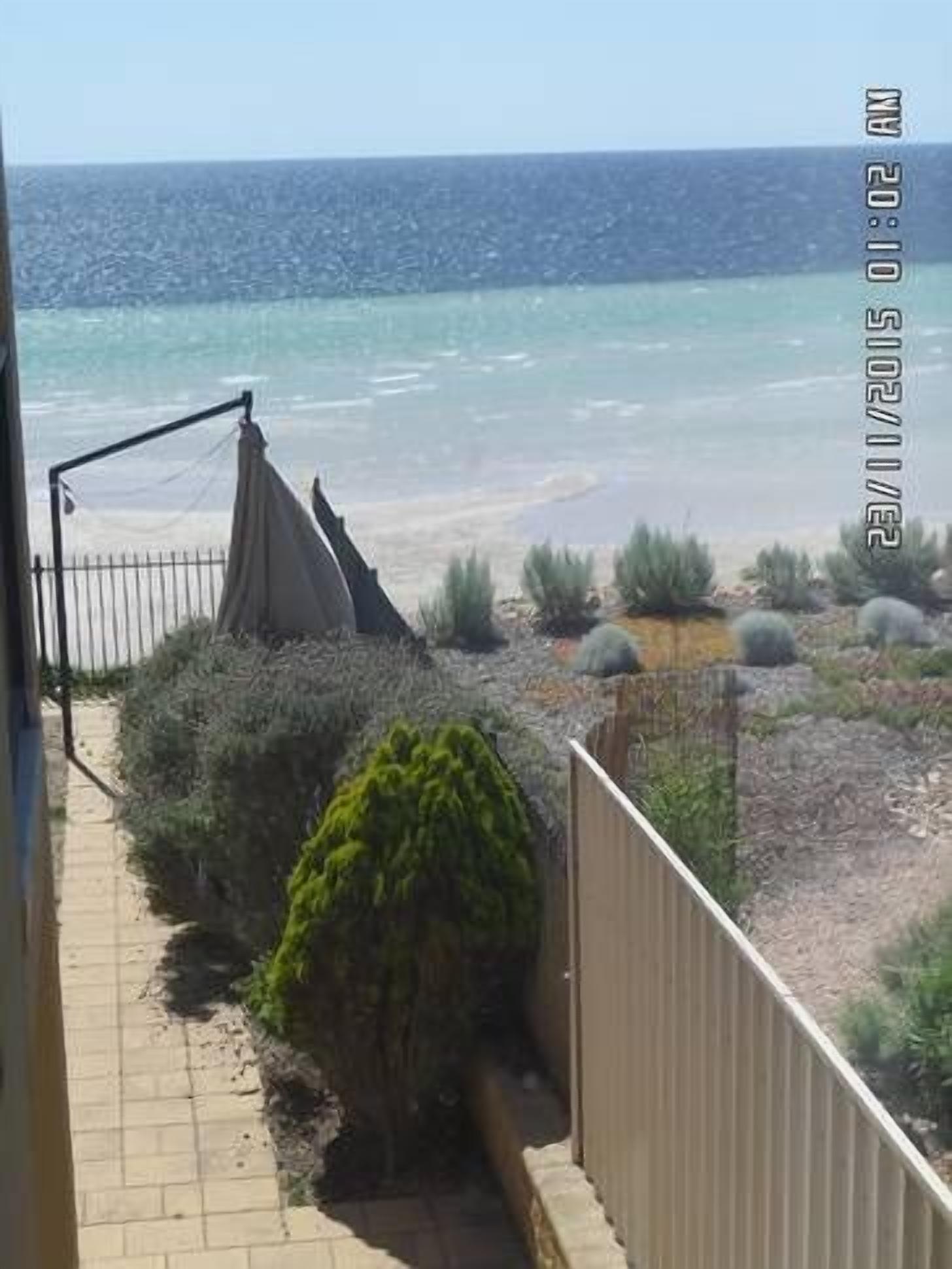 A house on the Beach — image 2