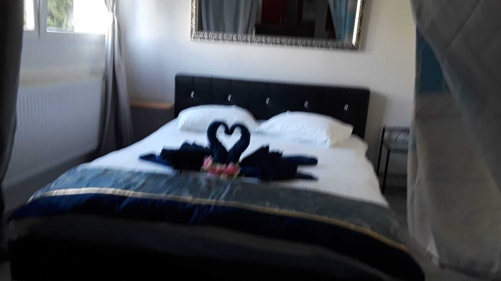 Classic Studio, Multiple Beds, Non Smoking, Garden View | Memory-foam beds, minibar, individually decorated