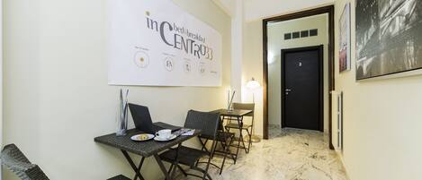 Free daily full breakfast