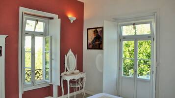 Romantische suite, uitzicht op tuin (Princess Room) | 1 slaapkamer, individueel gedecoreerd, individueel gemeubileerd