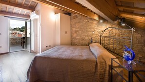 1 室のベッドルーム、旅行用ベビーベッド、WiFi、ベッドシーツ