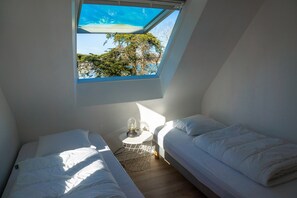 4 chambres, fer et planche à repasser, Wi-Fi gratuit, draps fournis