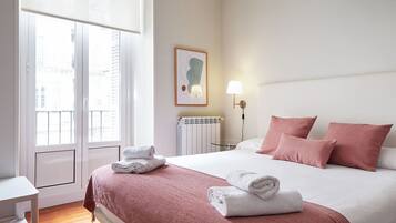 3 habitaciones, tabla de planchar con plancha y wifi gratis