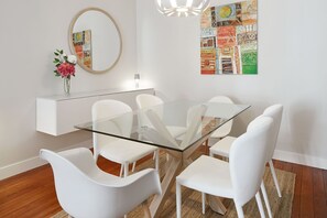 Dining - Hondarribia | The Rentals Collection (San Sebastián)