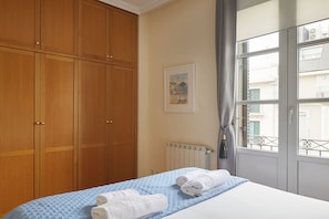 1 bedroom, iron/ironing board, free WiFi, bed sheets - Zubieta I | The Rentals Collection (San Sebastián/Donostia)