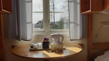 Habitación cuádruple | Wifi gratis, ropa de cama y acceso para silla de ruedas