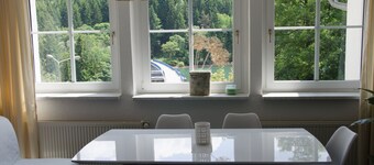 Hus Lütsche - direkte på reservoiret i Thüringer Wald