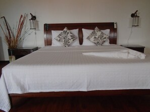 1 chambre, coffres-forts dans les chambres, Wi-Fi, draps fournis